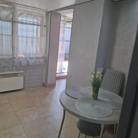 Apartment однокімнатна Odesa